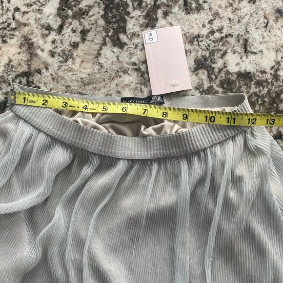 Black Tape sheer silver porcelain midi skirt. Size XS - Picture 7 of 7